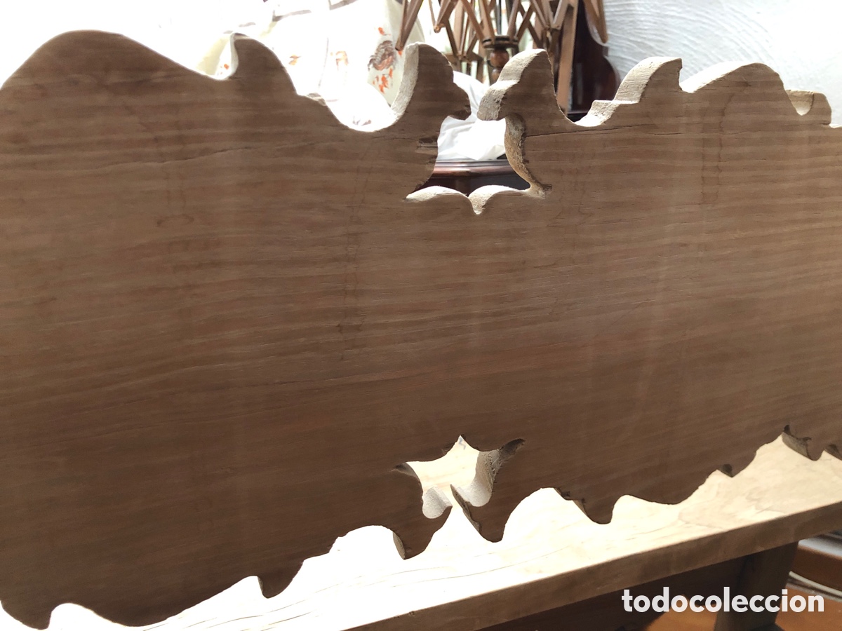 Antig&uuml;edades: Bonito y antiguo banco de madera tallada - Foto 12