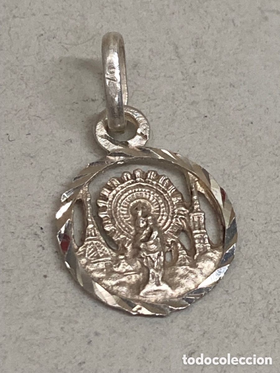 Antig&uuml;edades: Medalla de plata religiosa - Foto 1