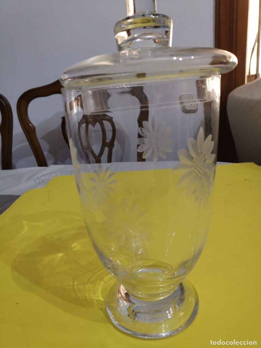 Antig&uuml;edades: Bombonera / Jarron / Florero cristal - Foto 1
