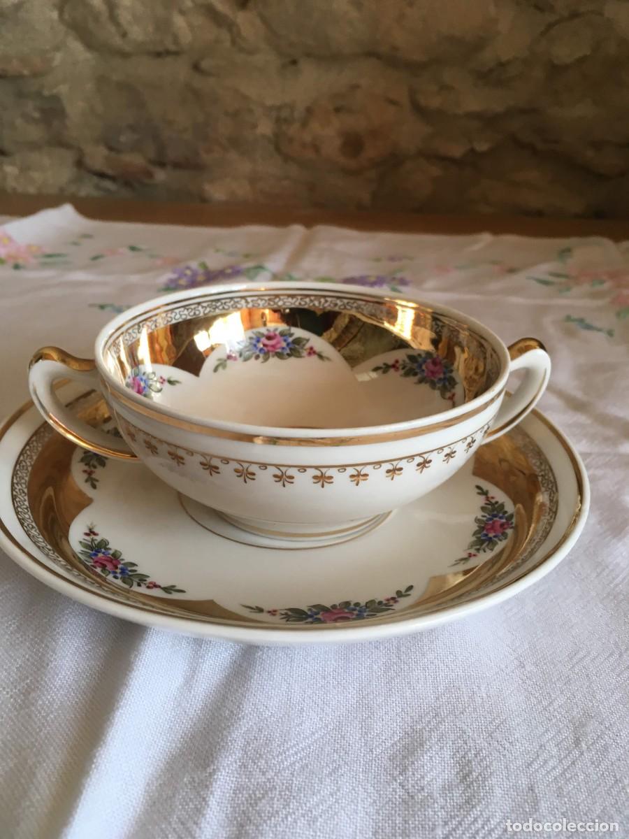 Antig&uuml;edades: JUEGO DE CONSOME PORCELANA - Foto 2