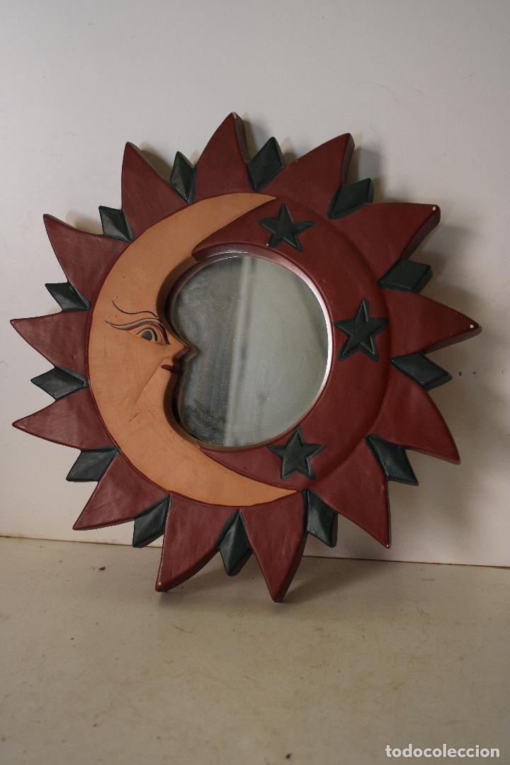 Antig&uuml;edades: espejo sol luna en ceramica - Foto 2
