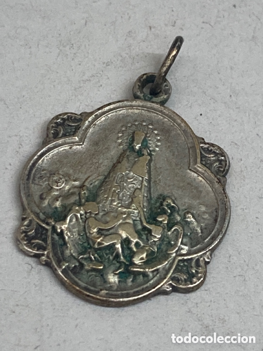 Antig&uuml;edades: Medalla de plata religiosa - Foto 1