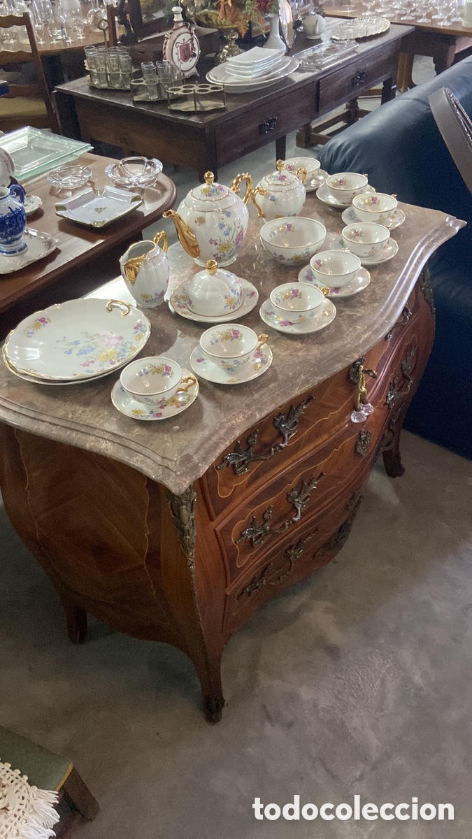 Antig&uuml;edades: C&oacute;moda francesa estilo Luis XV en Marqueteria - Foto 4