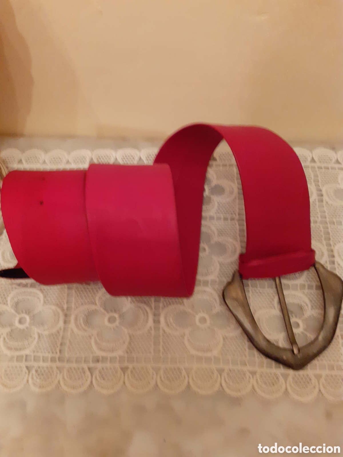 Antig&uuml;edades: Cinturon polipiel rojo, de se&ntilde;ora - Foto 1