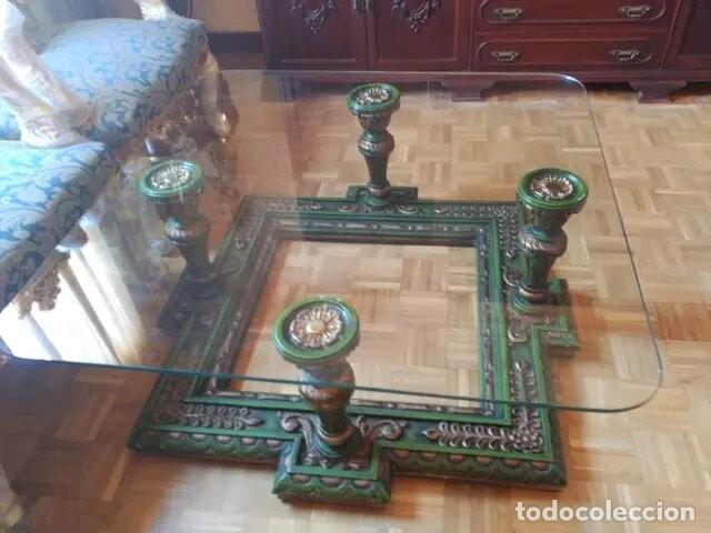 Antig&uuml;edades: Excepcional mesa de madera labrada y cristal - Foto 1
