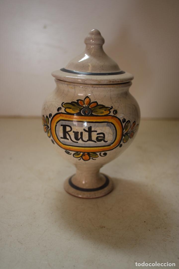 Antig&uuml;edades: ruta tarro de farmacia - Foto 1