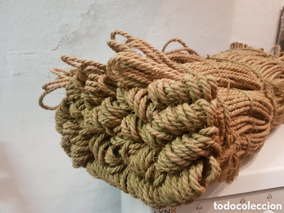 Antig&uuml;edades: Lote de madejas de cuerda - Foto 1