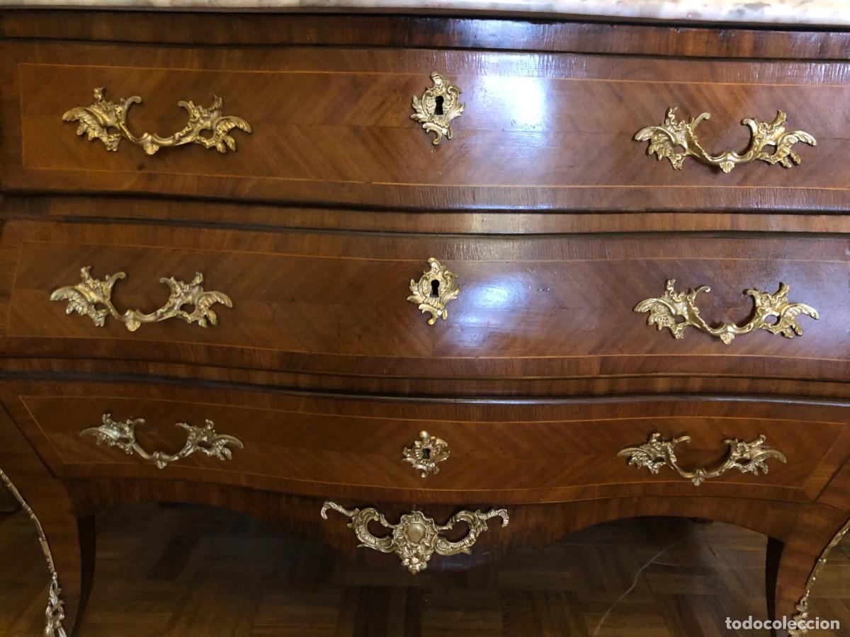 Antig&uuml;edades: Consola Isabelina en madera y bronce - Foto 7