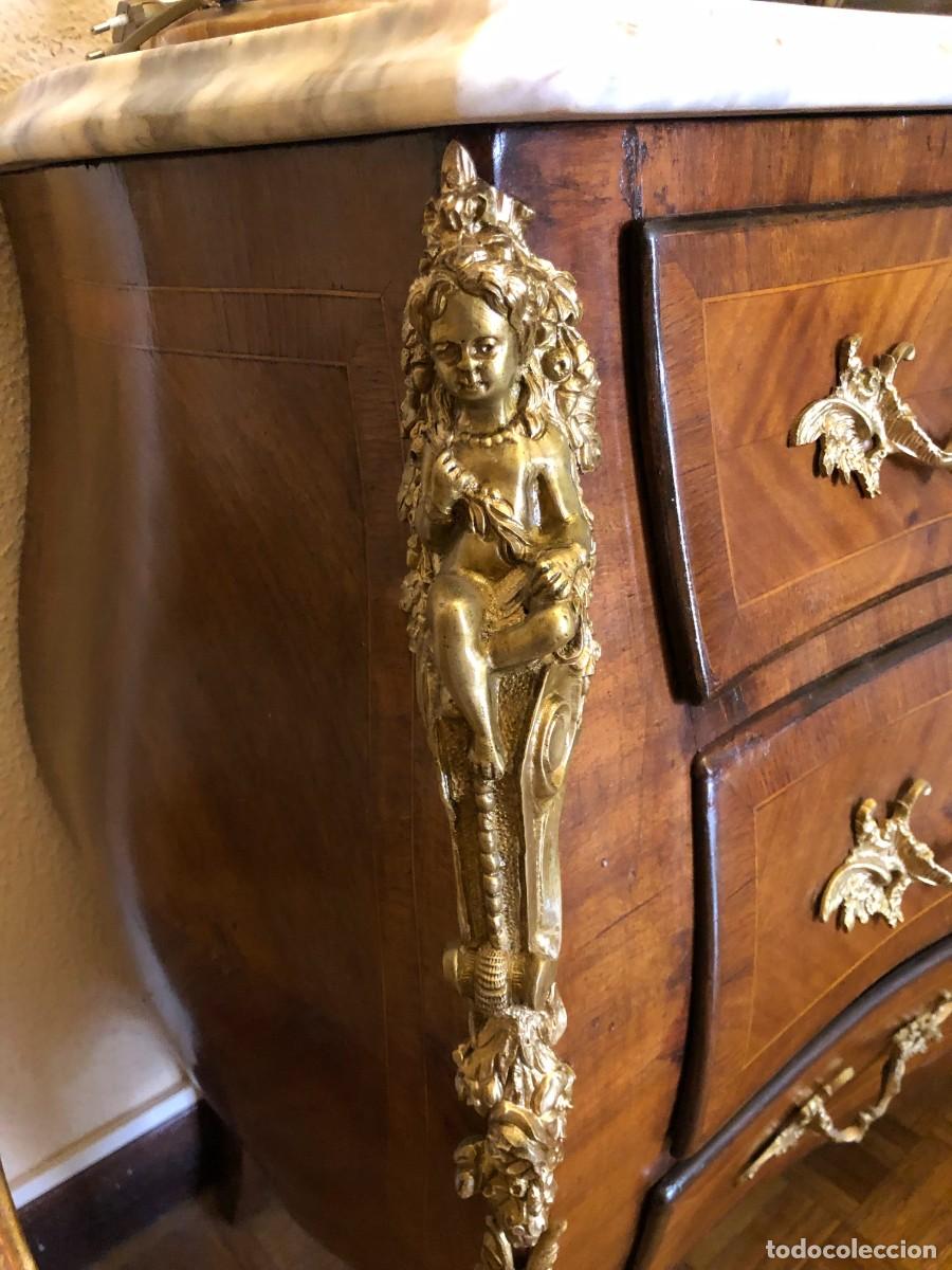 Antig&uuml;edades: Consola Isabelina en madera y bronce - Foto 12