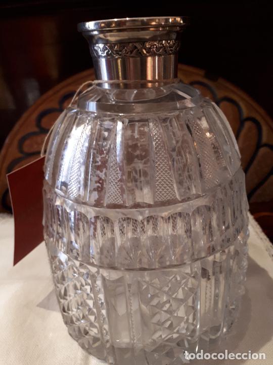 Antig&uuml;edades: Licorera de cristal y plata - Foto 7