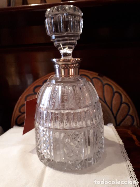 Antig&uuml;edades: Licorera de cristal y plata - Foto 9