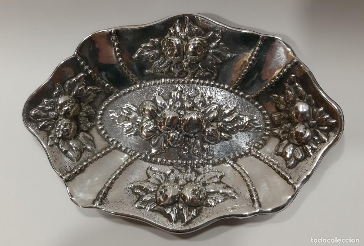 Antig&uuml;edades: BANDEJA ORNAMENTADA PLATEADA ARGENTUM - Foto 2