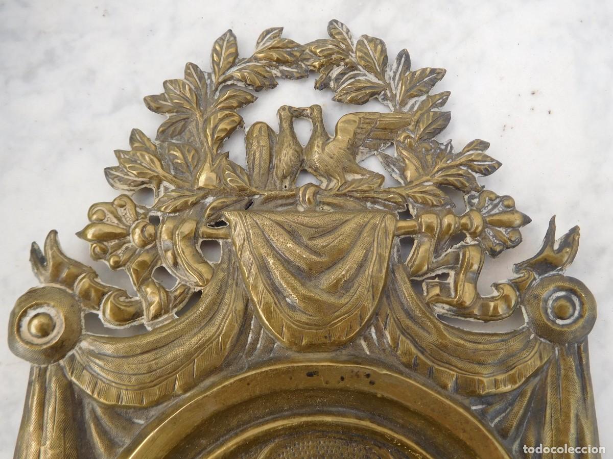 Antig&uuml;edades: Benditera de bronce virgen siglo XIX - Foto 2