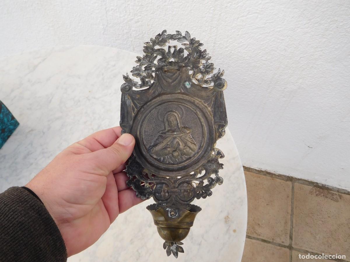 Antig&uuml;edades: Benditera de bronce virgen siglo XIX - Foto 8