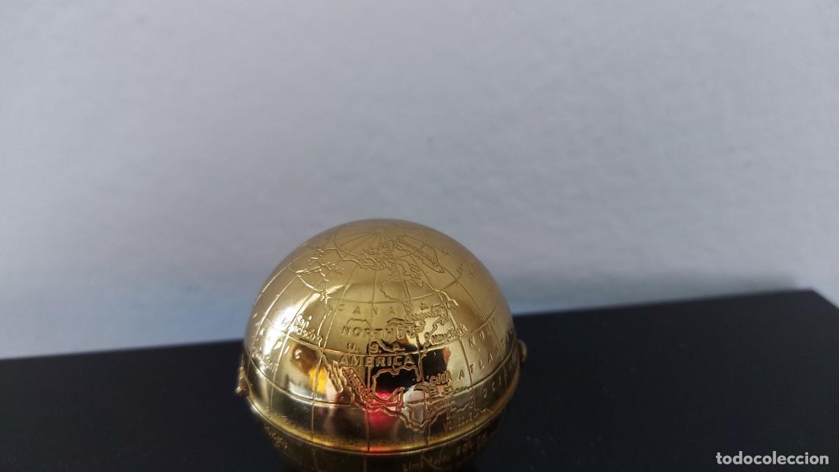 Antig&uuml;edades: ANTIGUA POLVERA GLOBO TERRAQUEO - Foto 13