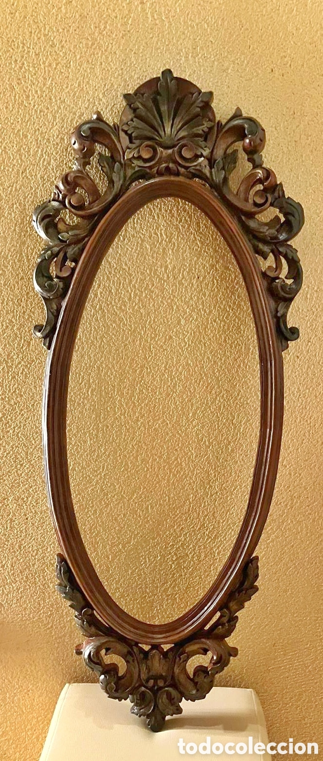 Antig&uuml;edades: Marco de madera con resina. - Foto 1