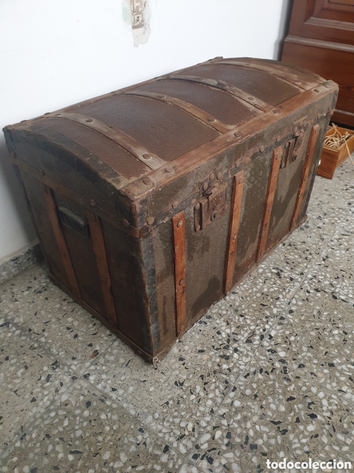 Antig&uuml;edades: Ba&uacute;l de viaje antiguo - Foto 3