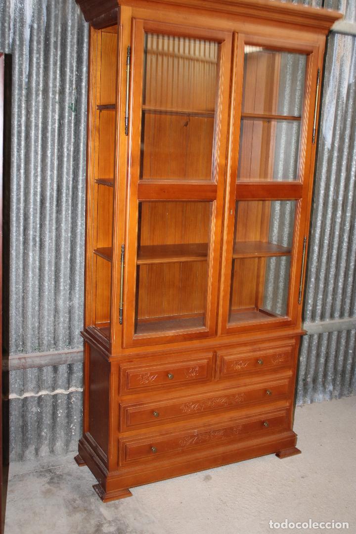 Antig&uuml;edades: vitrina en madera de pino - Foto 3
