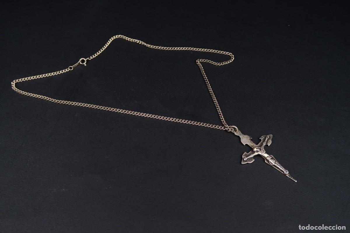 Antig&uuml;edades: Antiguo Crucifijo de Plata con Cadena - Foto 3