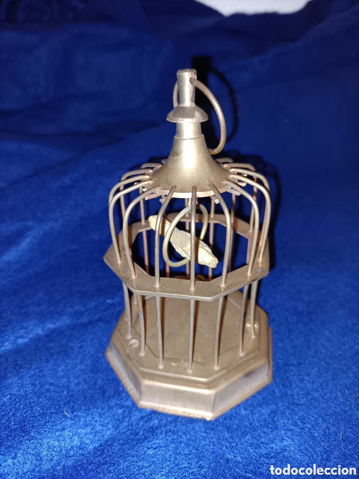 Antig&uuml;edades: Peque&ntilde;a jaula con pajarito. 14 cms - Foto 4