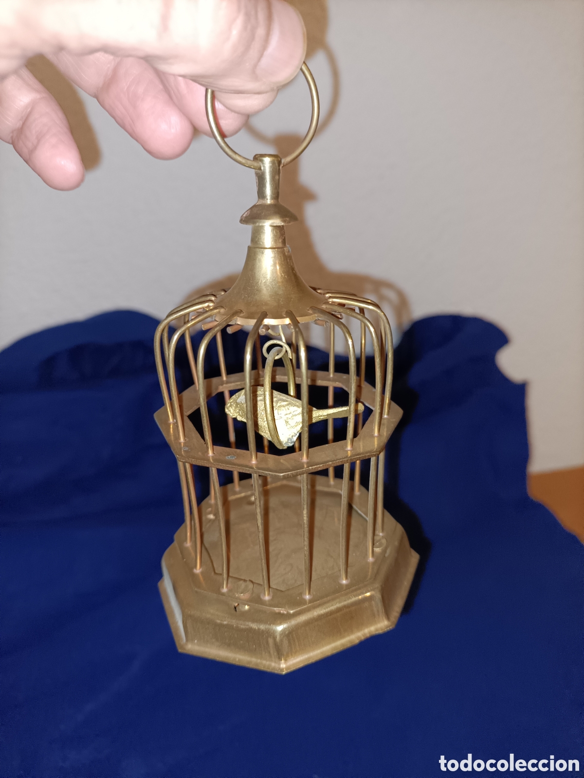 Antig&uuml;edades: Peque&ntilde;a jaula con pajarito. 14 cms - Foto 5