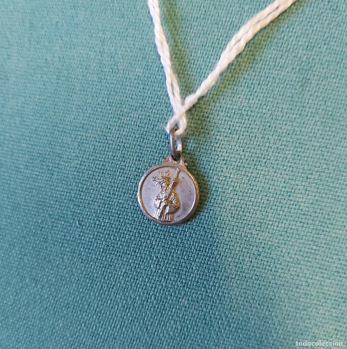 Antig&uuml;edades: Medalla religiosa, 1 cm - Foto 1