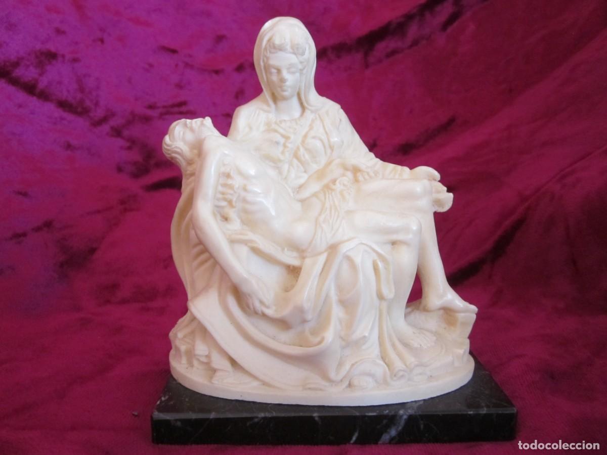 Antig&uuml;edades: ESCULTURA DE LA PIEDAD - Foto 1
