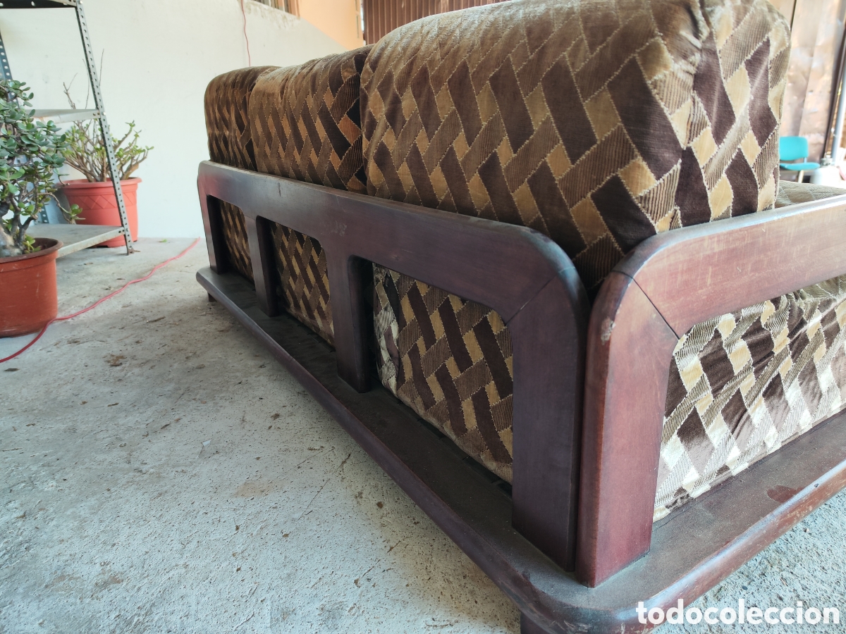 Antig&uuml;edades: Antiguo sof&aacute; y butaca - Foto 5