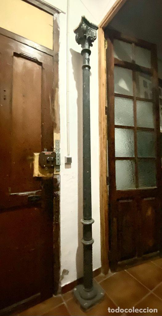 Antig&uuml;edades: 4 columnas de hierro - Foto 1