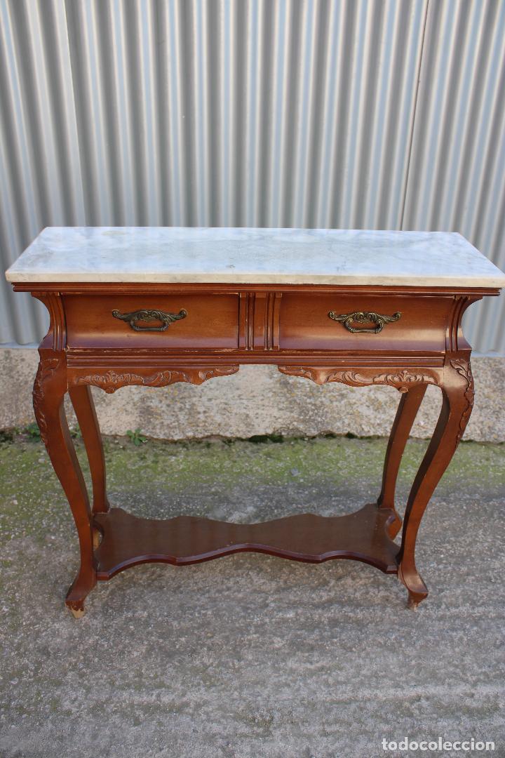 Antig&uuml;edades: mesa consola de madera con tablero de marmol - Foto 1