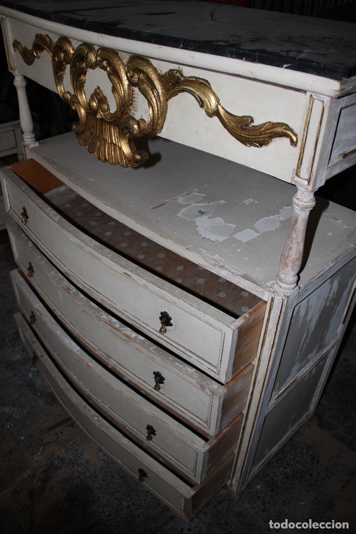 Antig&uuml;edades: antigua comoda blanca y oro - Foto 8