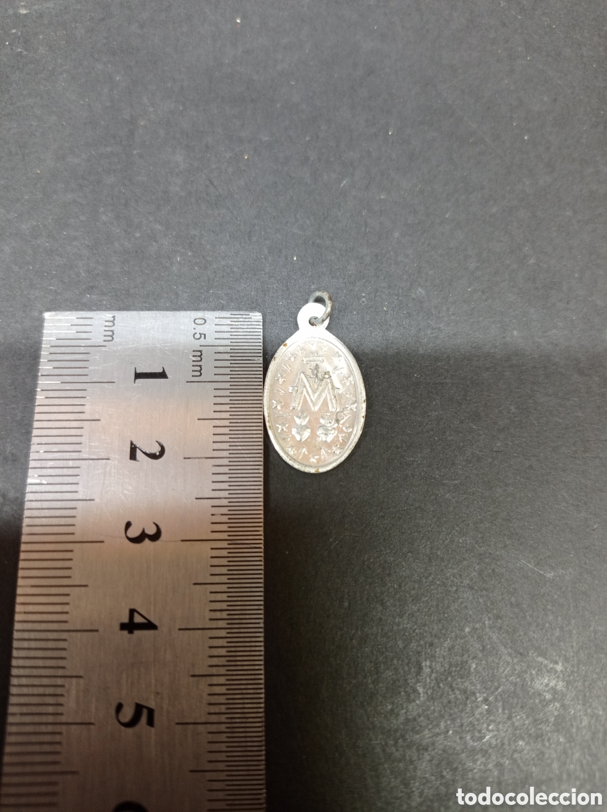 Antig&uuml;edades: Medalla Virgen de la milagrosa - Foto 4