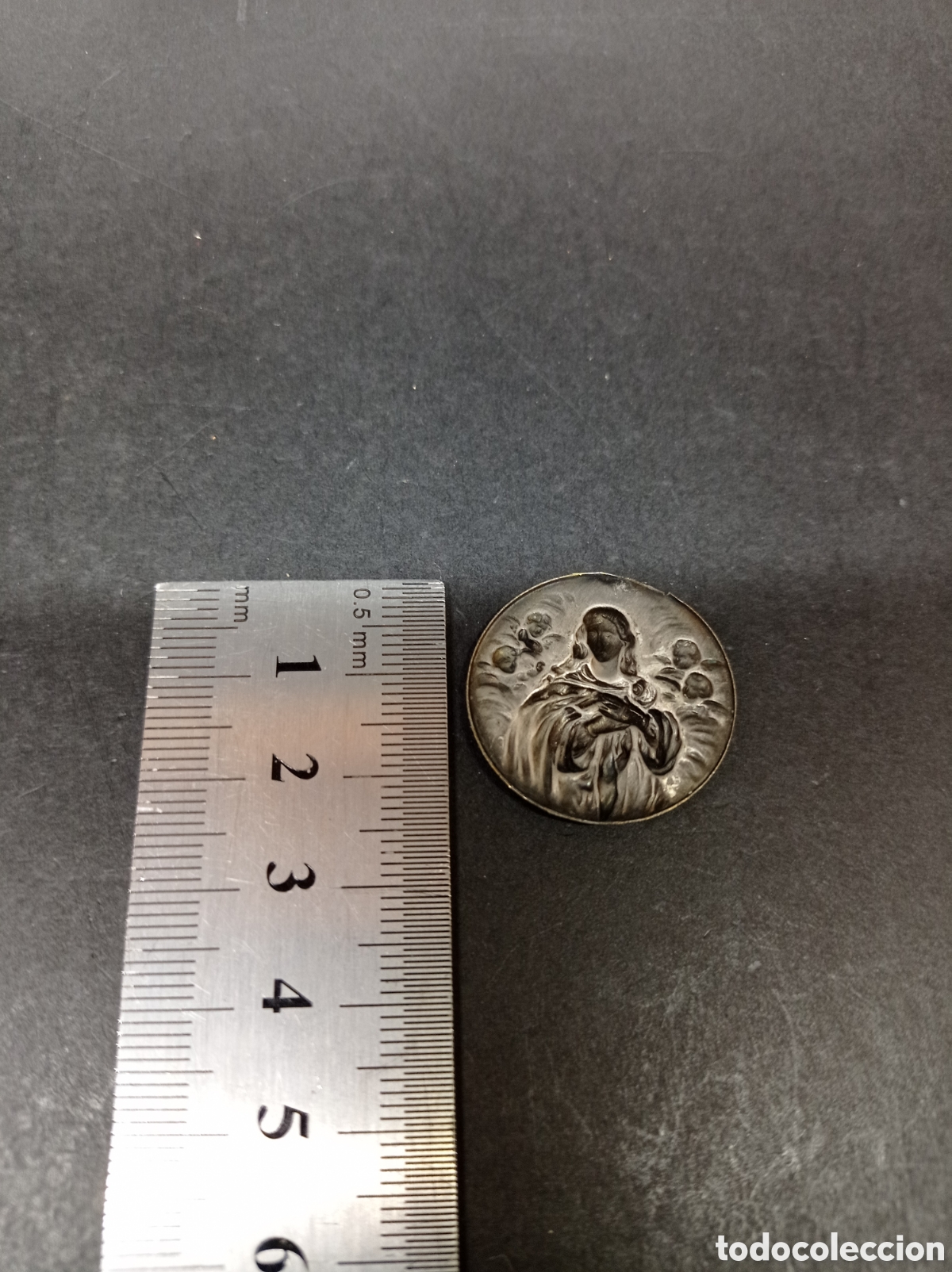 Antig&uuml;edades: Medalla Virgen con &aacute;ngeles - Foto 4