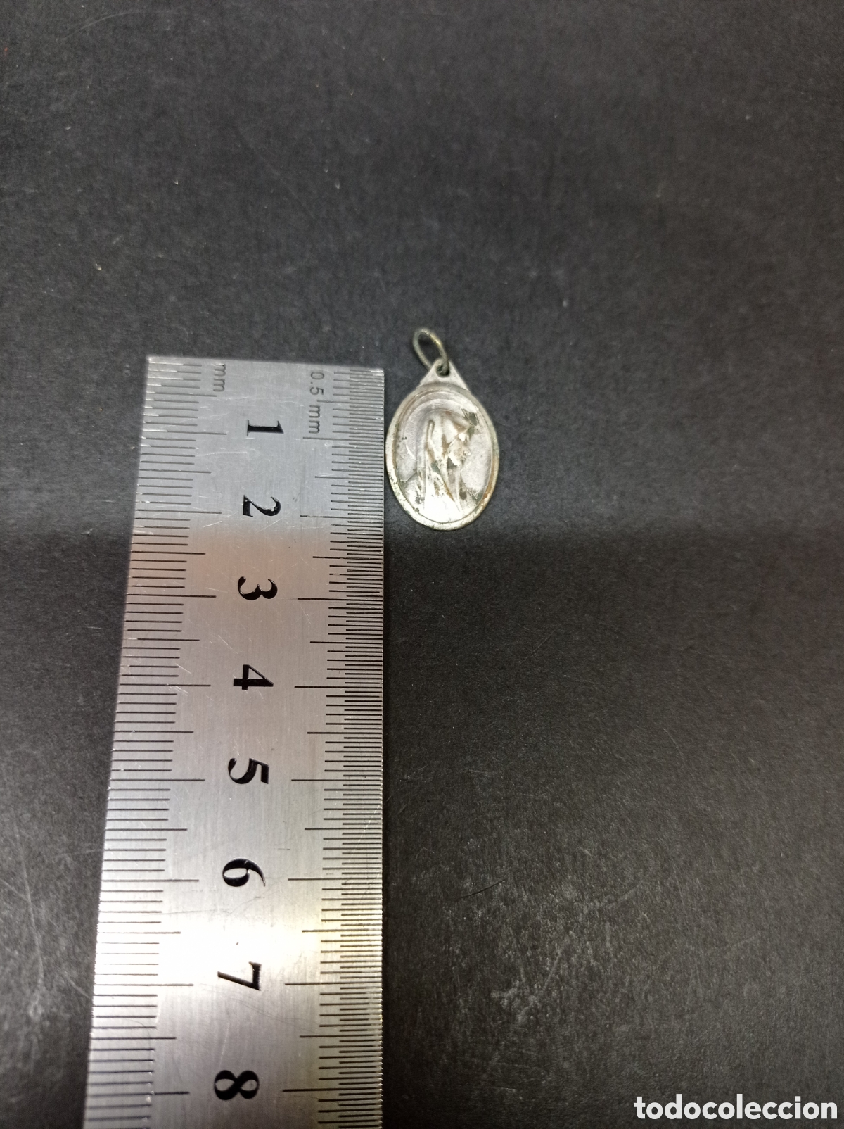 Antig&uuml;edades: Medalla Virgen de Lourdes - Foto 1