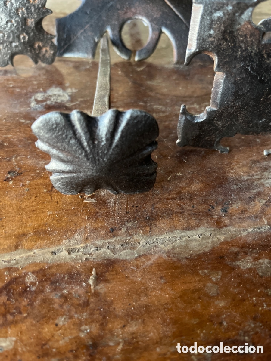 Antig&uuml;edades: Lote de 5 clavos de forja - Foto 3