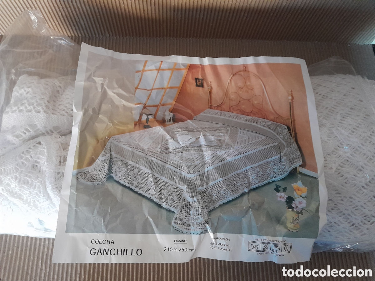 Antig&uuml;edades: Colcha ganchillo 210x250cms - Foto 1