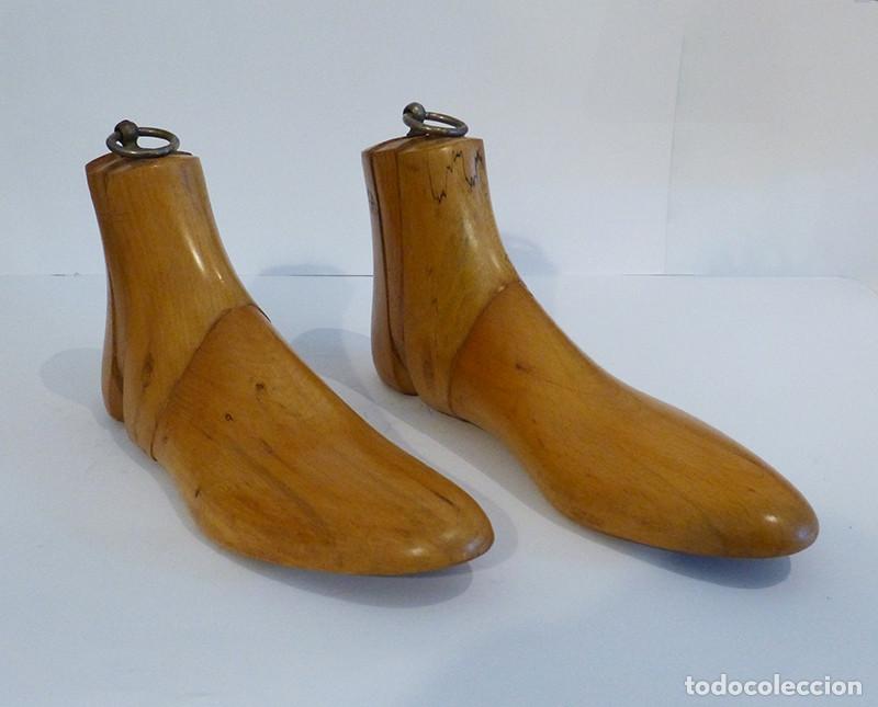 Antig&uuml;edades: Hormas para bot&iacute;n o pie de bota - Foto 1