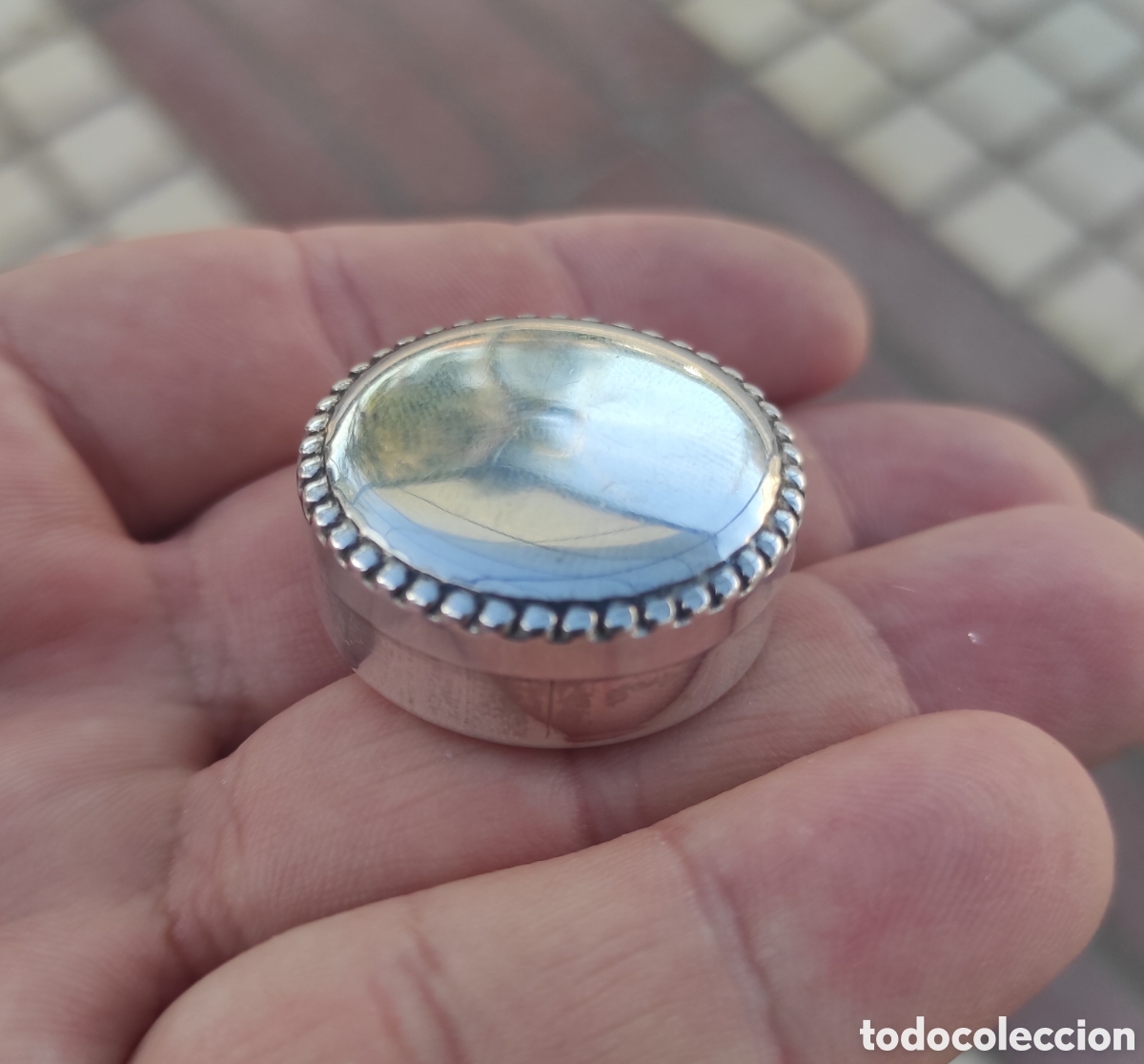 Antig&uuml;edades: Antiguo Pastillero de Plata - Foto 3
