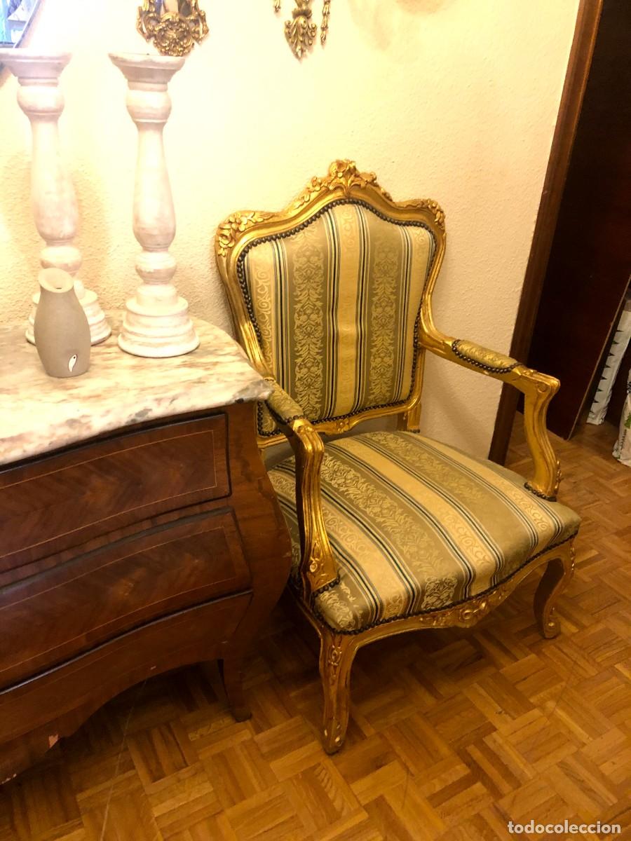 Antig&uuml;edades: Pareja de sillones en madera y pan de oro - Foto 3