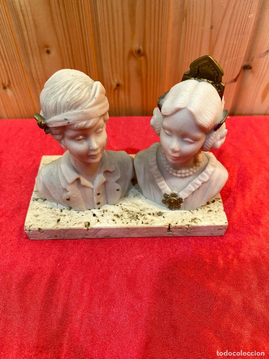 Antig&uuml;edades: FIGURAS ALABASTRO PAREJA - Foto 2