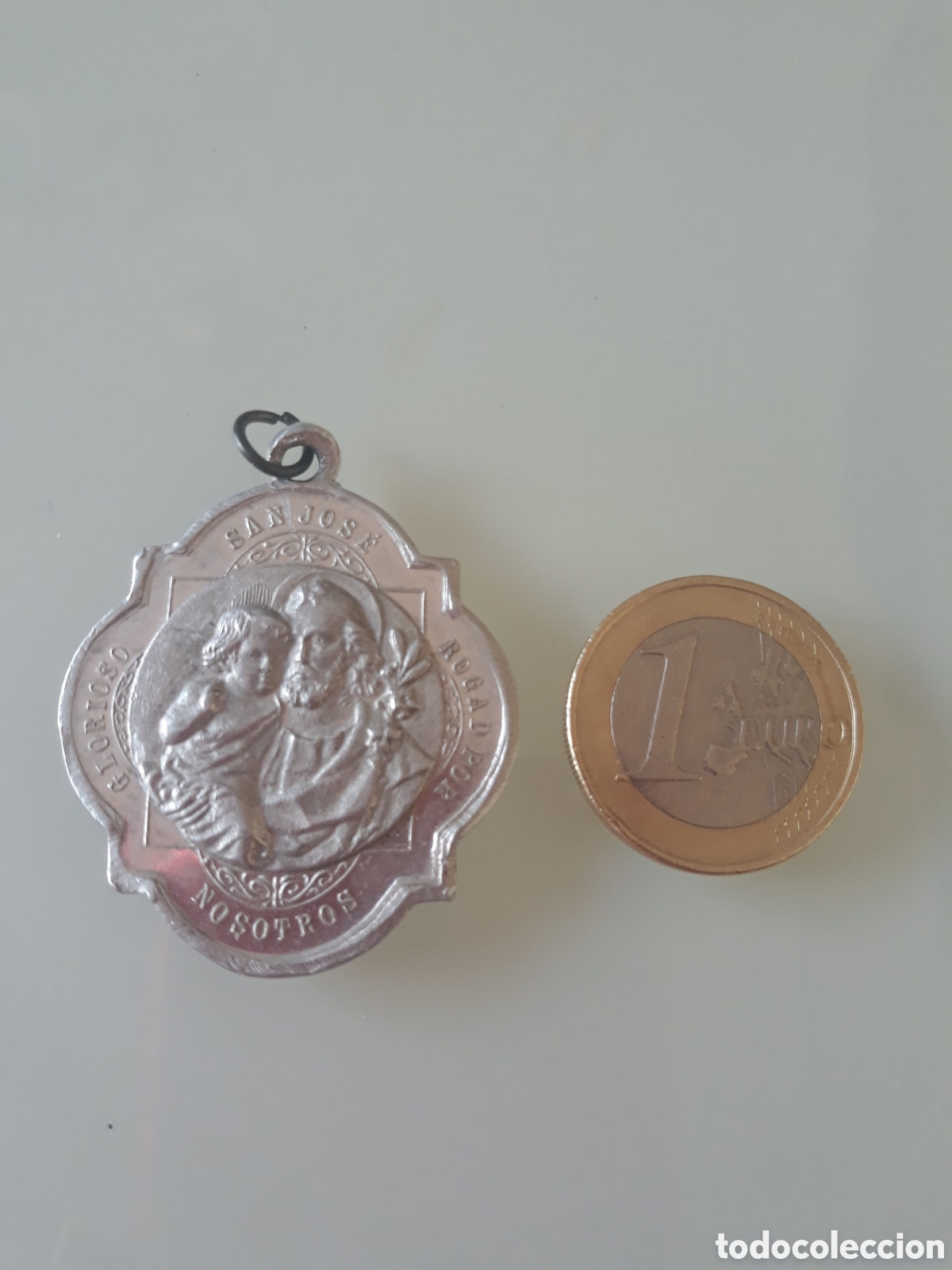 Antig&uuml;edades: Medalla de San Jos&eacute; en aluminio. - Foto 3