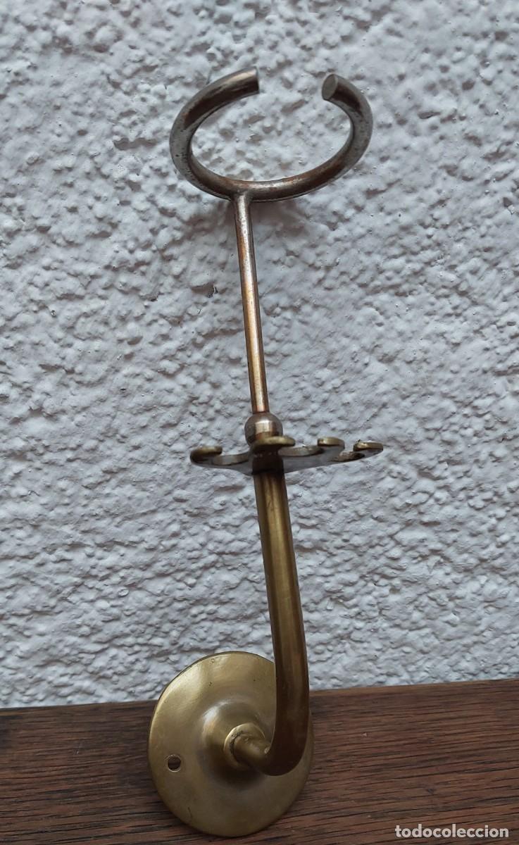 Antig&uuml;edades: ANTIGUO SOPORTE DE BRONCE - Foto 1