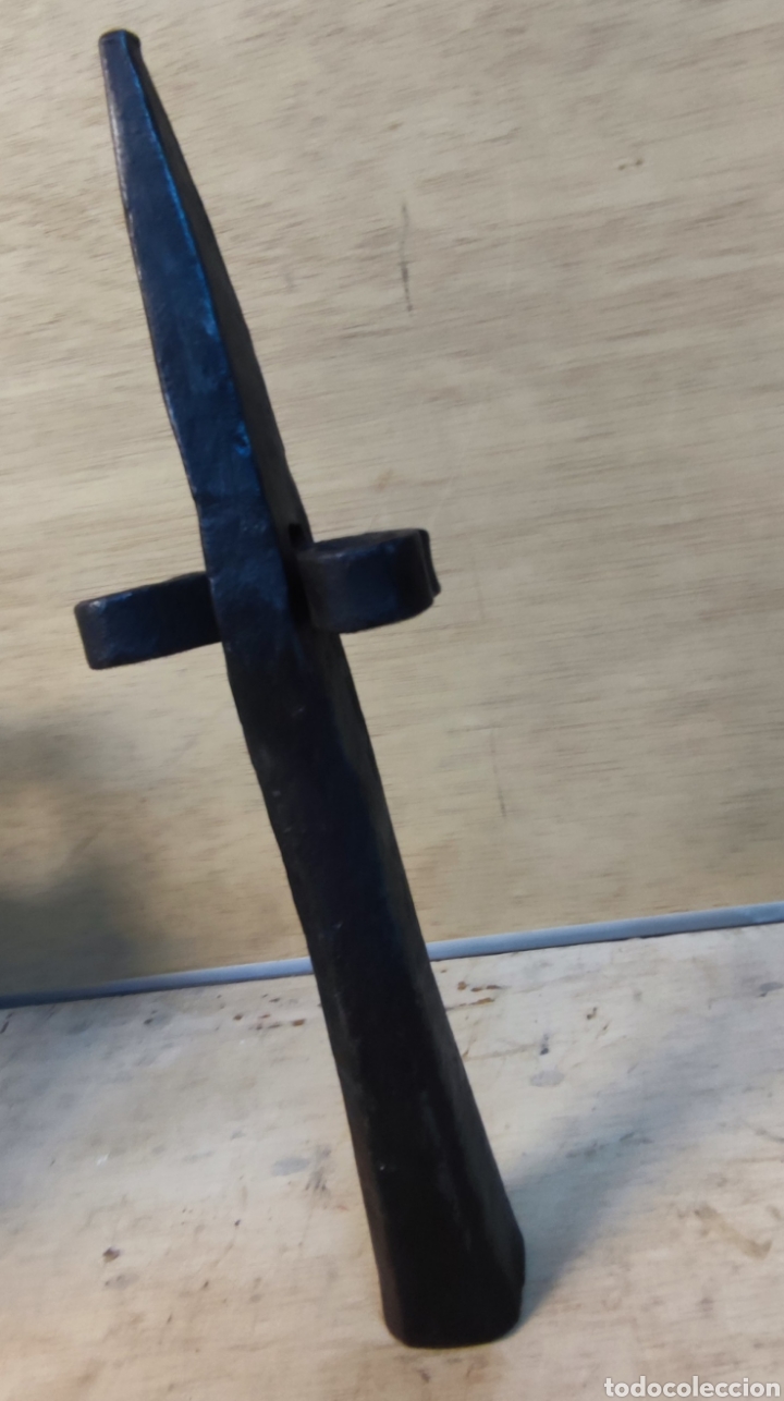 Antig&uuml;edades: Yunque de clavar - Foto 8