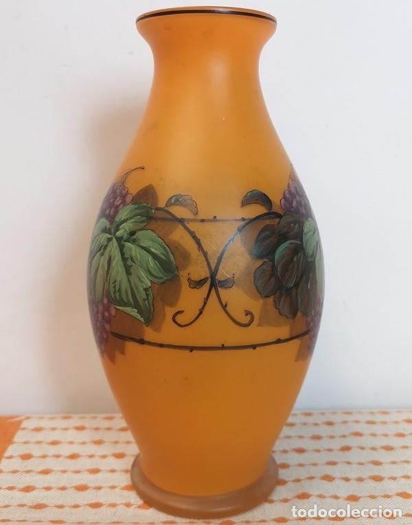 Antig&uuml;edades: Florero de Opalina Naranja - Foto 5