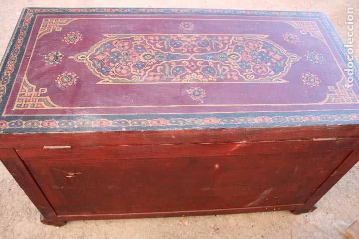 Antig&uuml;edades: baul marroqui pintado a mano - Foto 5