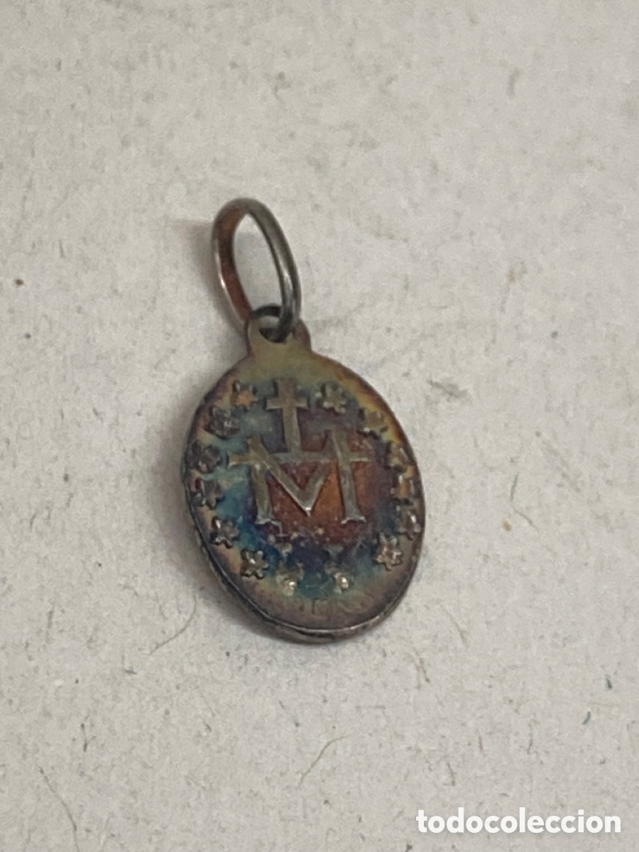 Antig&uuml;edades: Medalla de plata religiosa - Foto 2