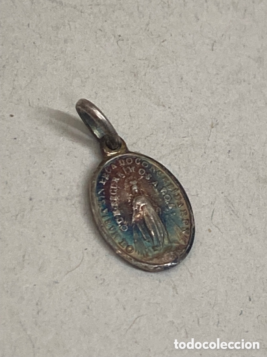 Antig&uuml;edades: Medalla de plata religiosa - Foto 1