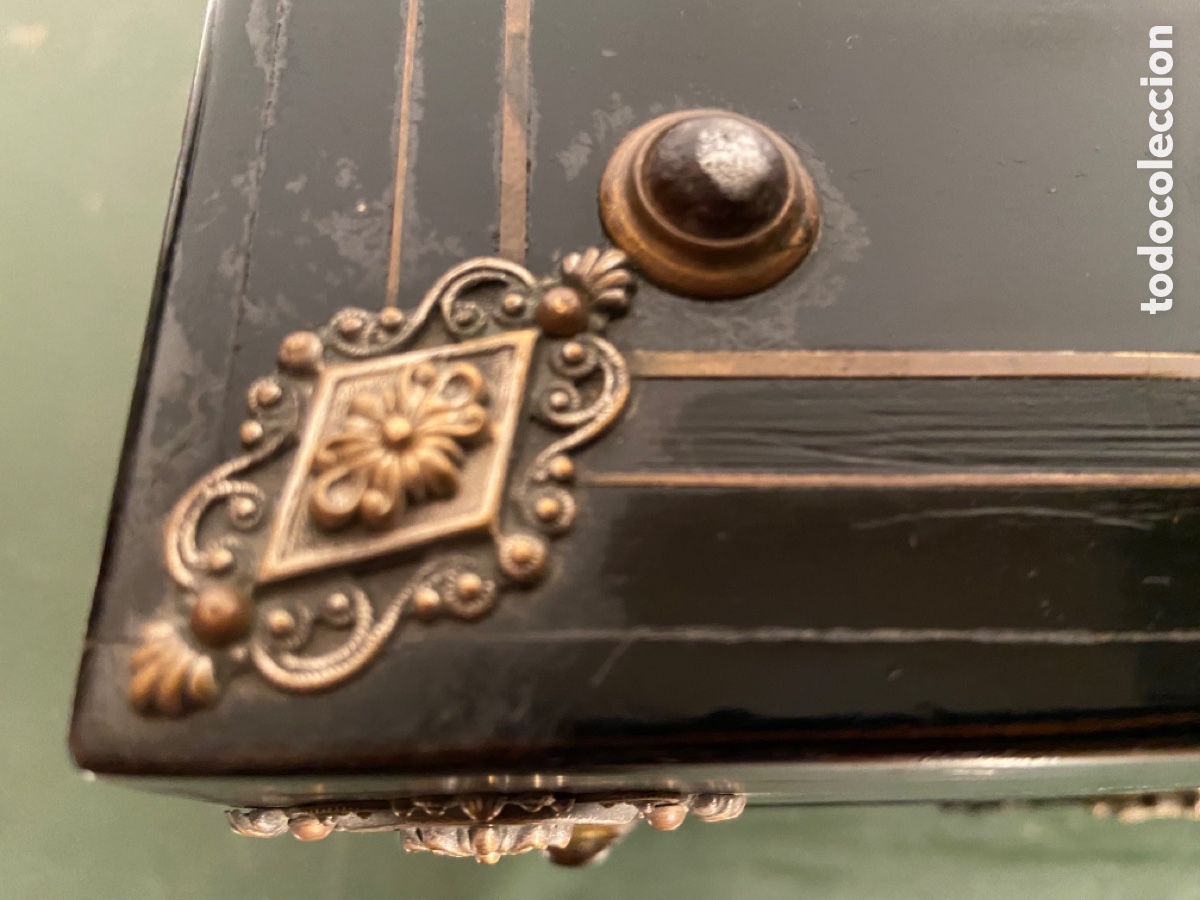 Antig&uuml;edades: LICORERA SOBRE 1850 FRANCIA - Foto 5