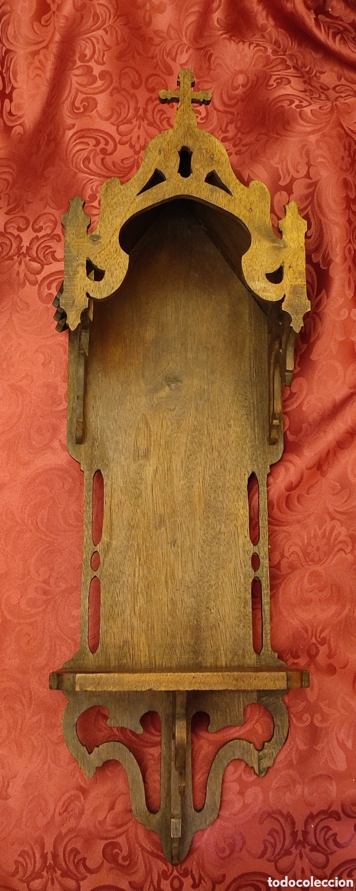 Antig&uuml;edades: Capilla religiosa para imagen en madera - Foto 2