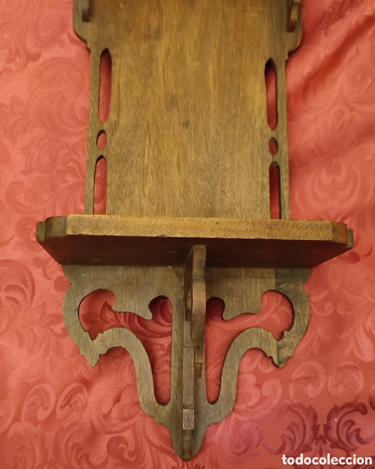 Antig&uuml;edades: Capilla religiosa para imagen en madera - Foto 5